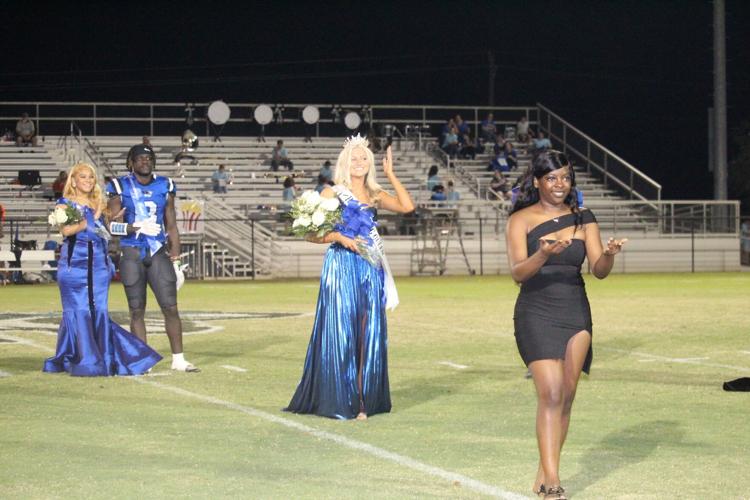 Crowning of Demopolis Homecoming Queen