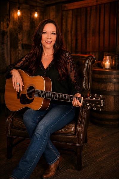 Bambi Hoggle releases album