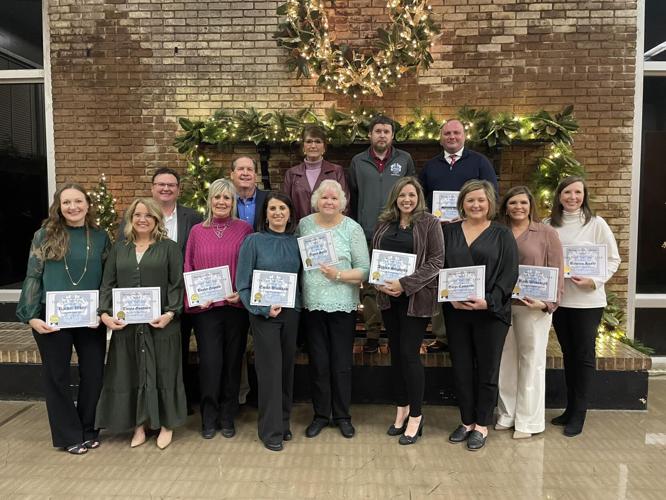 Demopolis school board honors Teacher of the Year finalists, senior who