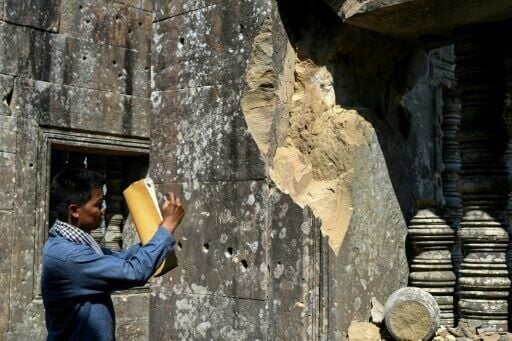 Cambodia will consult with UNESCO on how to repair the temple