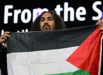 Abdallah Al-Khatib kicked off a controversy during the events closing ceremony