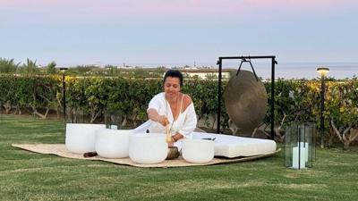Sound healing with Flor Daneu