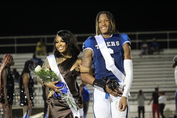 Seniors homecoming court