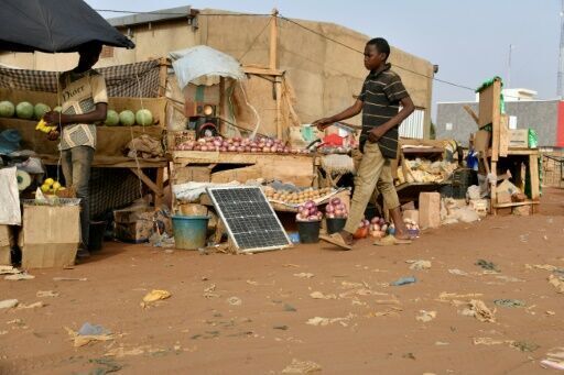 Solar boom counters power shortages in Niger