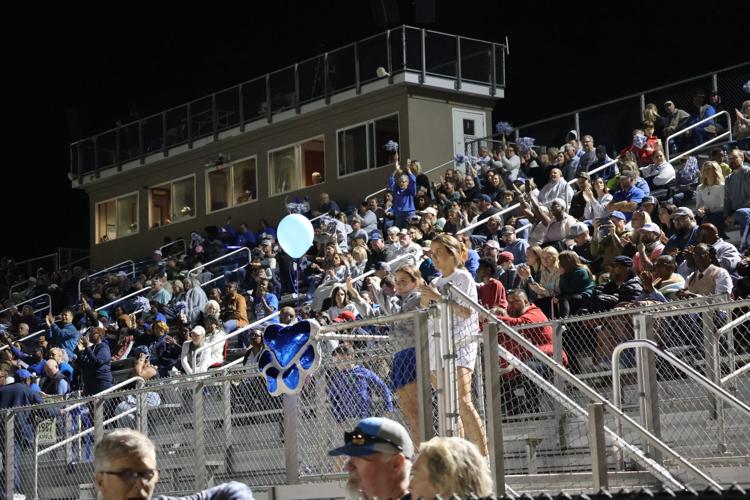 Demopolis crowd at football game