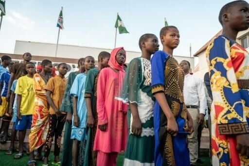 Freed pupils were handed over to the governor of Niger state