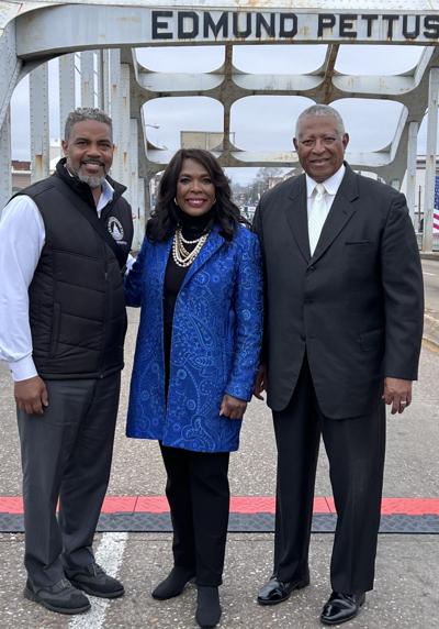 Sewell brings 11 congress members