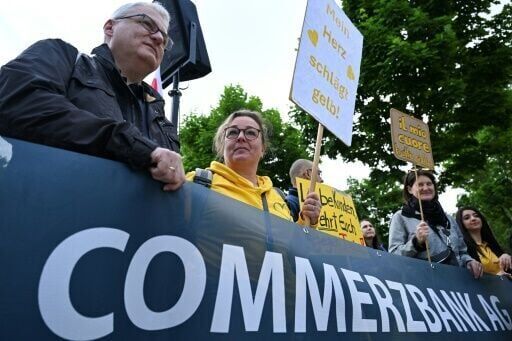 Germany's Commerzbank staff protest UniCredit takeover threat