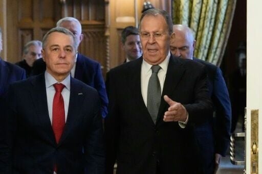 OSCE chairman Ignazio Cassis (left) met Russian Foreign Minister Sergei Lavrov in Moscow last month