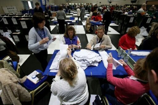 Incumbent centre-right in 'driving seat' in Irish vote