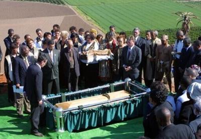 S.Africa wants return of apartheid-, colonial-era remains