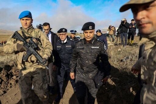 Members of a Libyan military delegation visited the crash site