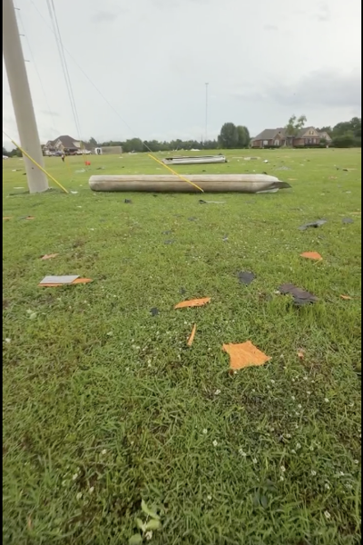 Tornado damage in Gallion