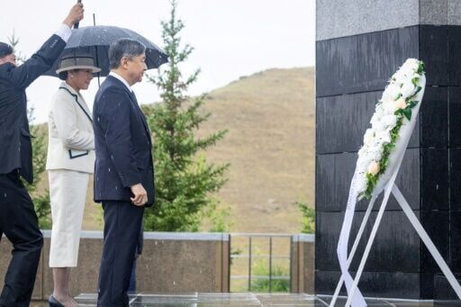 Japan imperial couple visit WWII memorial, hail 'deep friendship' in Mongolia