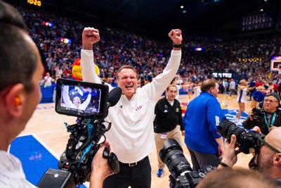 KU MBB vs Arizona 2-6-26-- BILL SELF CELLY GAMER OR SIDER