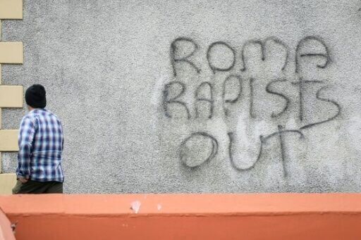 Northern Ireland hit by fourth night of clashes