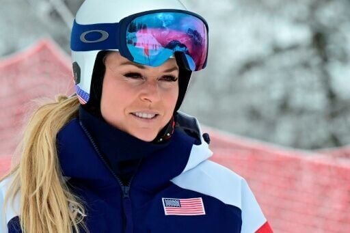 Lindsey Vonn prepares for a crucial training run