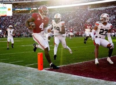 Jalen Milroe (3 TDs), No. 13 Alabama take Iron Bowl over Auburn