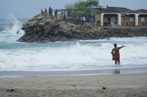 Hurricane Erick strengthens as it barrels toward Mexico