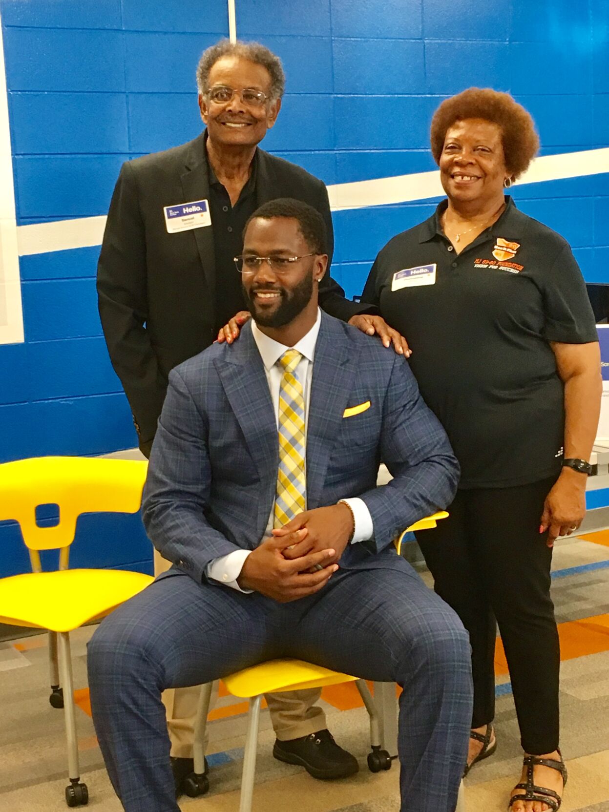 Selma native Michael Johnson announces retirement from NFL