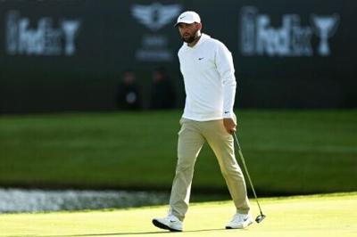 Rodgers grabs Genesis lead as Scheffler struggles