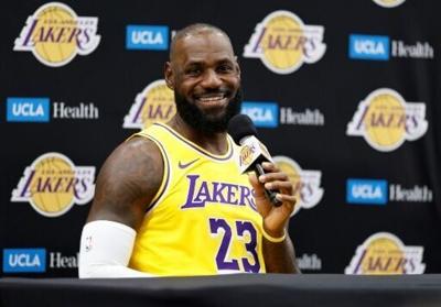 LeBron James returned to practice with the Los Angeles Lakers for the first time after missing the opening weeks of the 2025-2026 season with sciatica