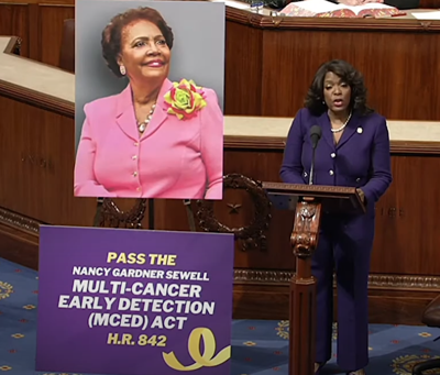 Sewell honors mother in Washington