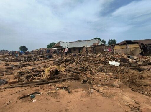 As toll rises, Nigeria flood victims recall worst disaster in memory