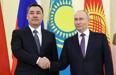 'Authoritarian tendancies': Kyrgyzstan's President Sadyr Japarov meeting his Russian counterpart Vladimir Putin in December