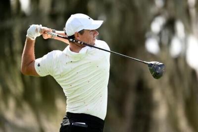 Rory McIlroy is battling to be fit for this week's Players Championship after withdrawing from the Arnold Palmer Invitational at the weekend with a back problem