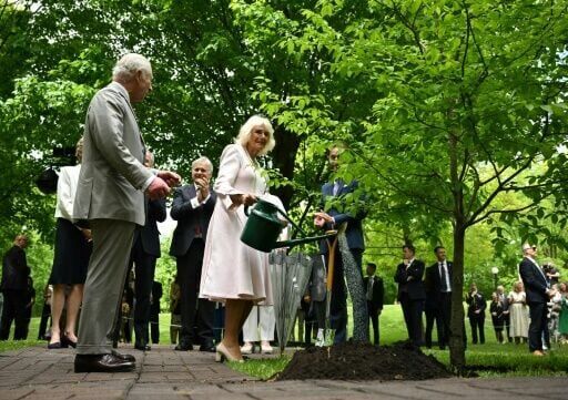Even Canadian royal abolitionists appear all smiles for king's visit