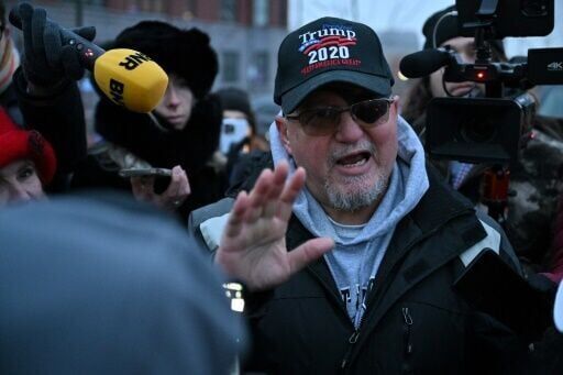 Trump puts US govt diversity workers on leave, calls bishop 'nasty'