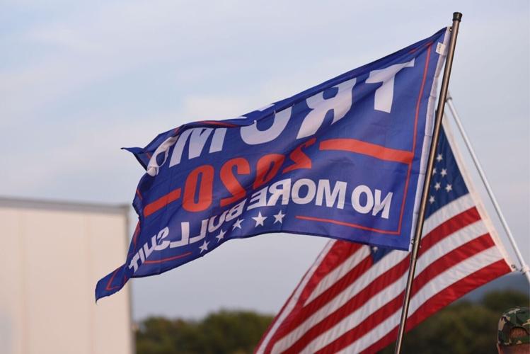 2020-09-25 Trump Rally on Market St. Bridge 2.jpg