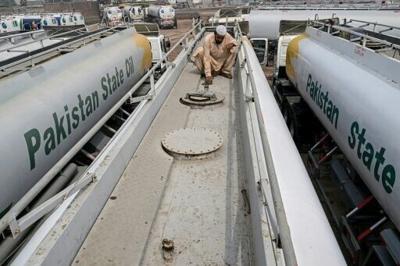 Pakistani fuel tanker drivers have been forced to wait to fill up