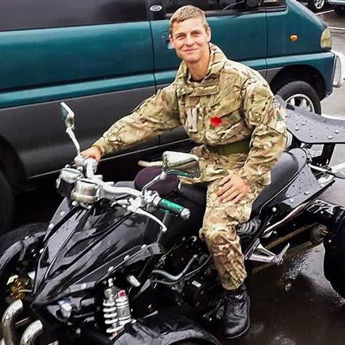 SWNS_BROKEN_HEART_37