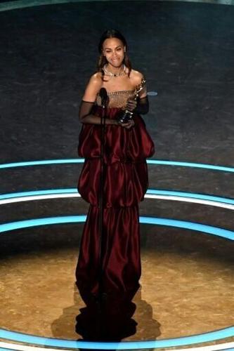 Oscars red carpet: 'Wicked,' white and lots of sparkle