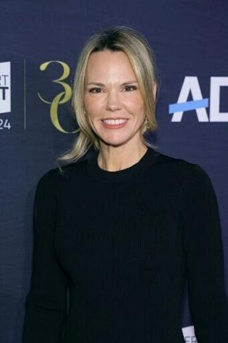 CBS News boss resigns amid tensions with Trump admin
