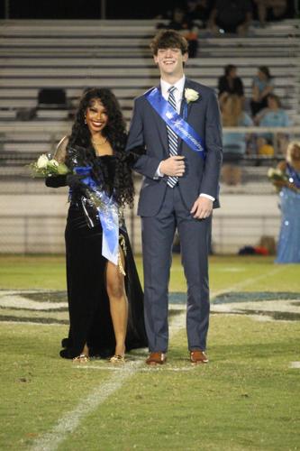 Kelsey James, escorted by Jack Pritchett