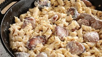 Recipe: Weeknight Sausage Alfredo