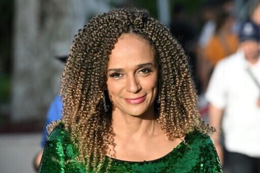 UK sanctions Angola's Isabel dos Santos in graft crackdown