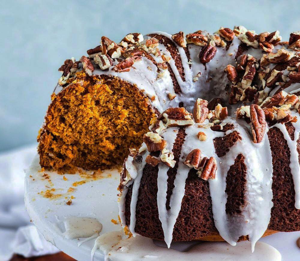 Recipe Pumpkin Spice Bundt Cake with Cake Mix Lifestyle