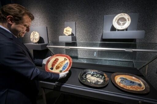 Picasso on a plate: unseen ceramics up for auction