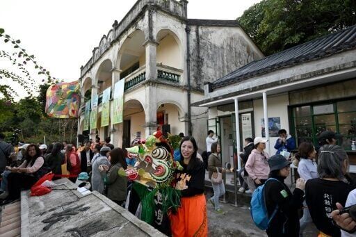 Hong Kong revives border village in alternative tourism push