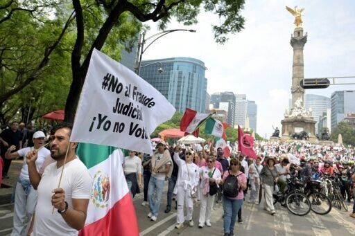 Low turnout marks Mexico's unique vote for judges held under shadow of crime
