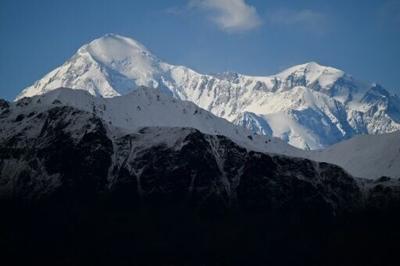 Alaska lawmakers push back on Trump's mountain name change