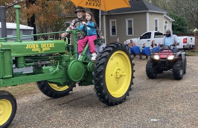 Dallas County Tractor Show treks through Orrville on Saturday, photo