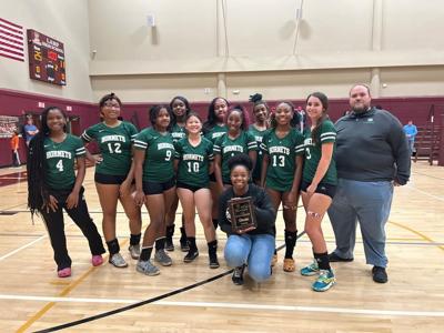 Dallas County Lady Hornets volleyball