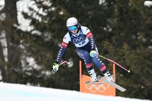 Lindsey Vonn completed her second training run for the Milan-Cortina Olympics women's downhill despite carrying a serious knee injury