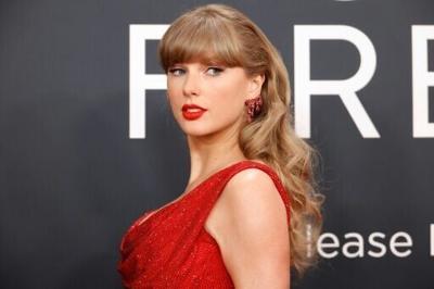 Taylor Swift was the biggest-selling global artist of 2025