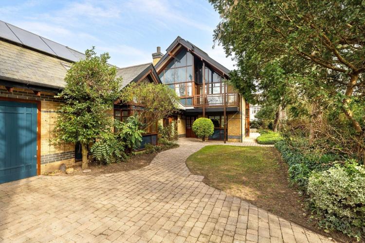 Stunning home where Stephen Hawking died on market for £2.5m